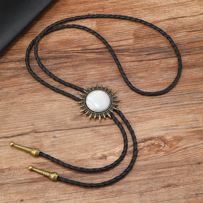 Pendentif rond en résine avec pierres précieuses pour cow-boy