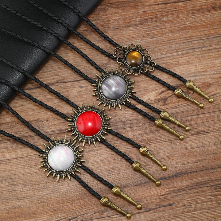 Pendentif rond en résine avec pierres précieuses pour cow-boy