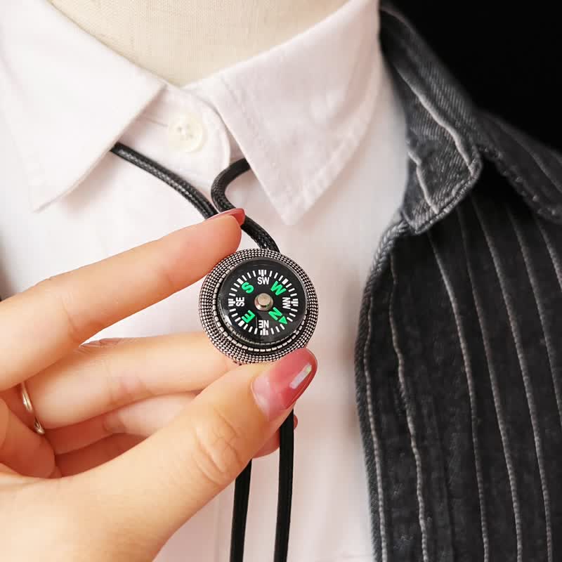 Cravate bolo accessoire décontracté de style boussole de mode