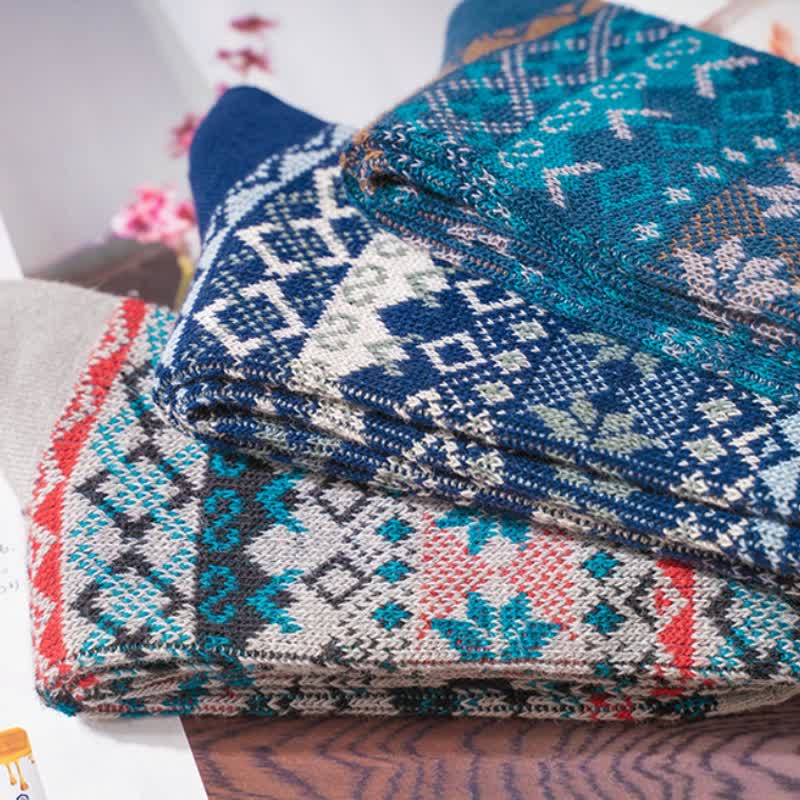 Chaussettes en coton éblouissantes de style rétro autochtone