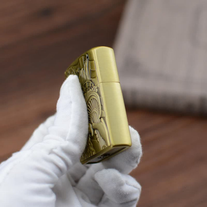 Briquet au butane rechargeable avec meule à drapeau Eagle Torch