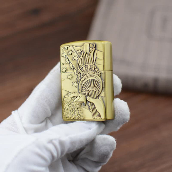 Briquet au butane rechargeable avec meule à drapeau Eagle Torch