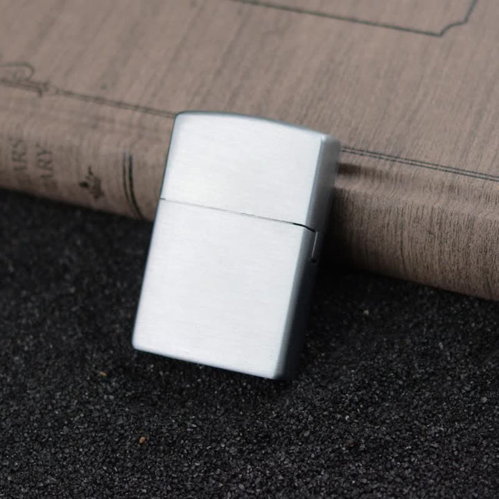 Briquet au butane rechargeable Roaring Horse Meule