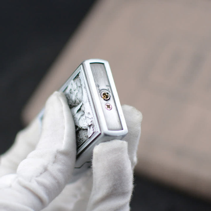 Briquet au butane rechargeable avec meule Howling Wolf