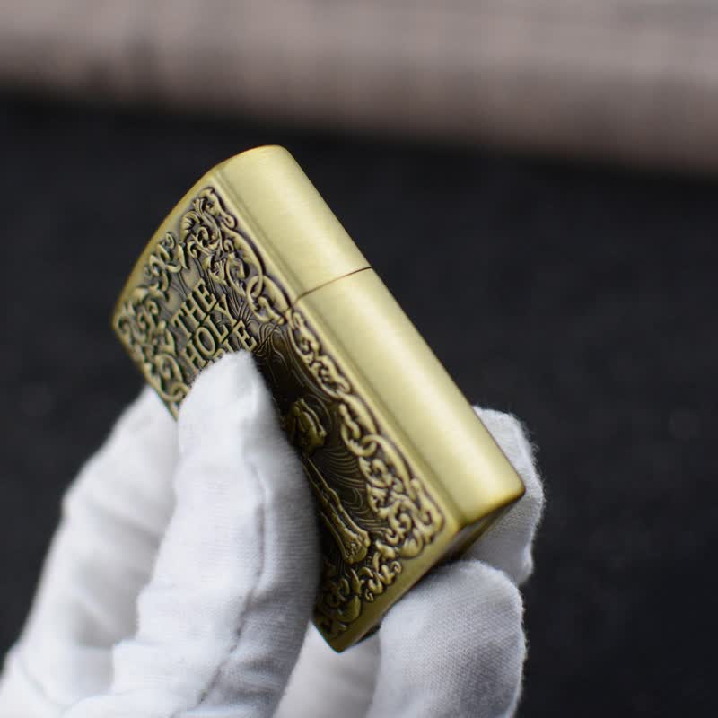 Briquet au butane rechargeable avec meule en croix de la Sainte Bible