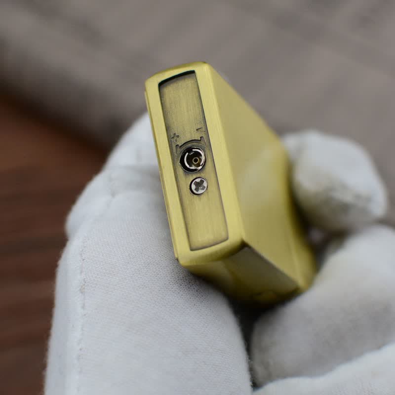 Briquet au butane rechargeable Lucky Poker avec meule