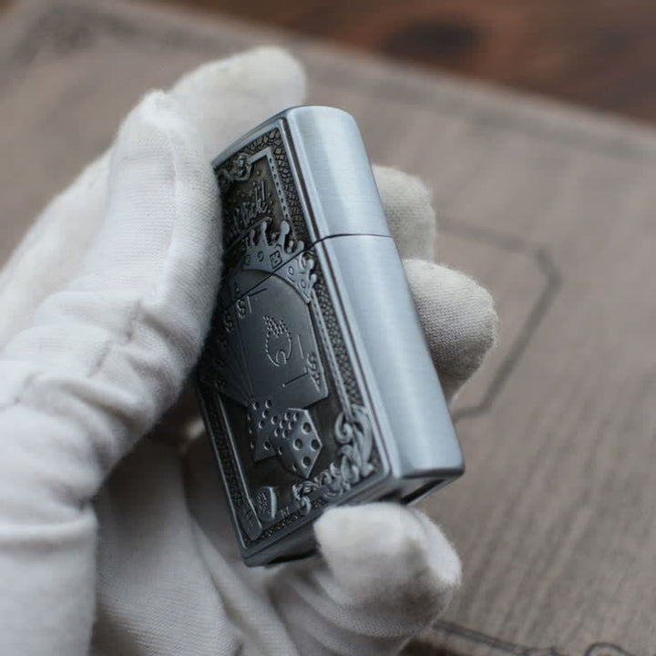 Briquet au butane rechargeable Lucky Poker avec meule