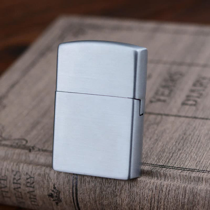 Briquet au butane rechargeable Lucky Poker avec meule