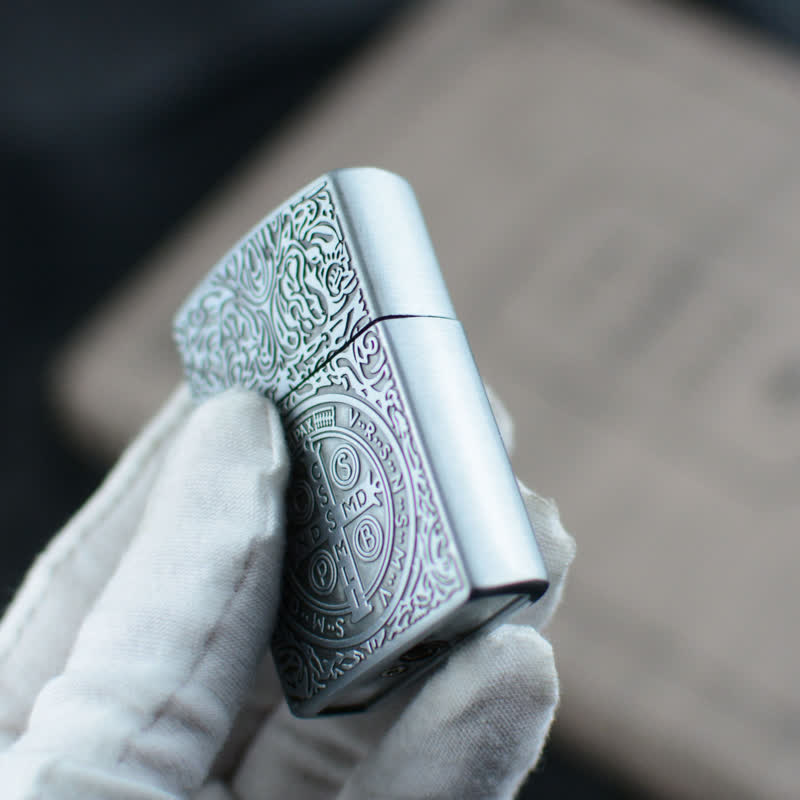 Meule à découper en croix Briquet au butane rechargeable