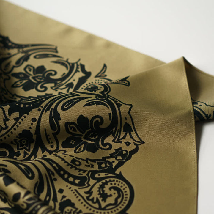 Foulard carré à motif cachemire rétro avec boucle pour foulard