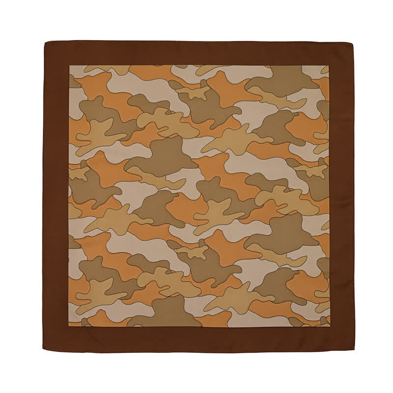 Foulard carré à motif camouflage avec boucle pour foulard