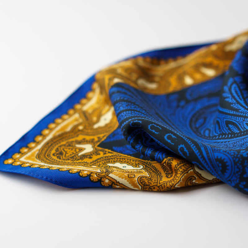 Foulard carré à imprimé cachemire exotique avec boucle pour foulard