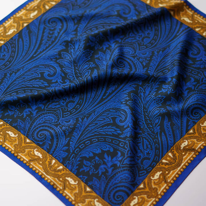 Foulard carré à imprimé cachemire exotique avec boucle pour foulard