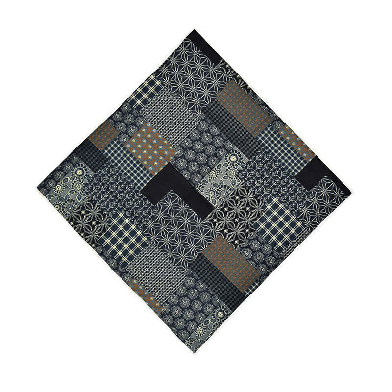 Foulard carré à motifs géométriques patchwork bleu vintage