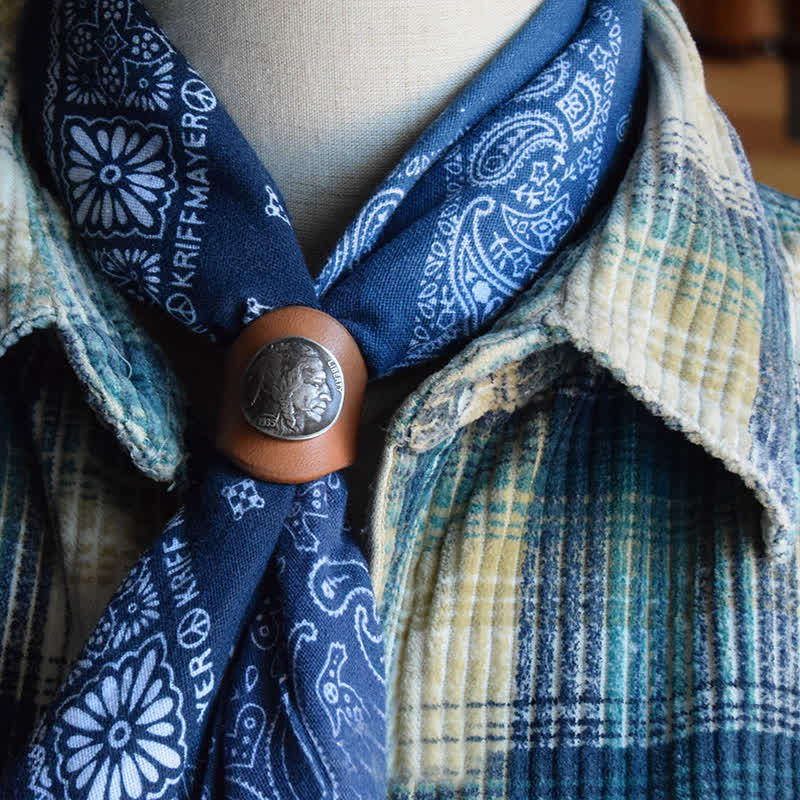 Foulard carré à motifs géométriques patchwork bleu vintage