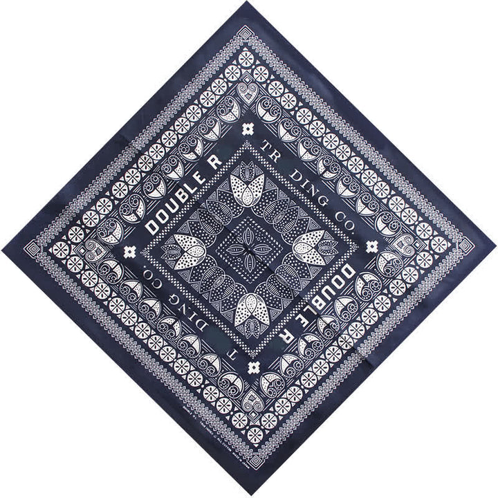 Foulard carré à motif floral ethnique avec boucle pour foulard