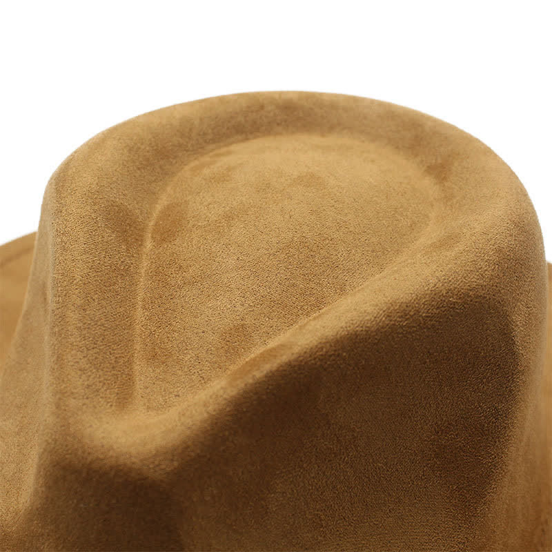 Chapeau de cowboy en feutre à bord incurvé avec décoration en corde de style ethnique