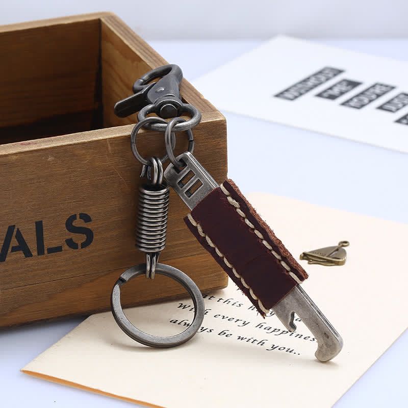 Porte-clés en cuir avec ouvre-porte créatif de couleur antique - image 2