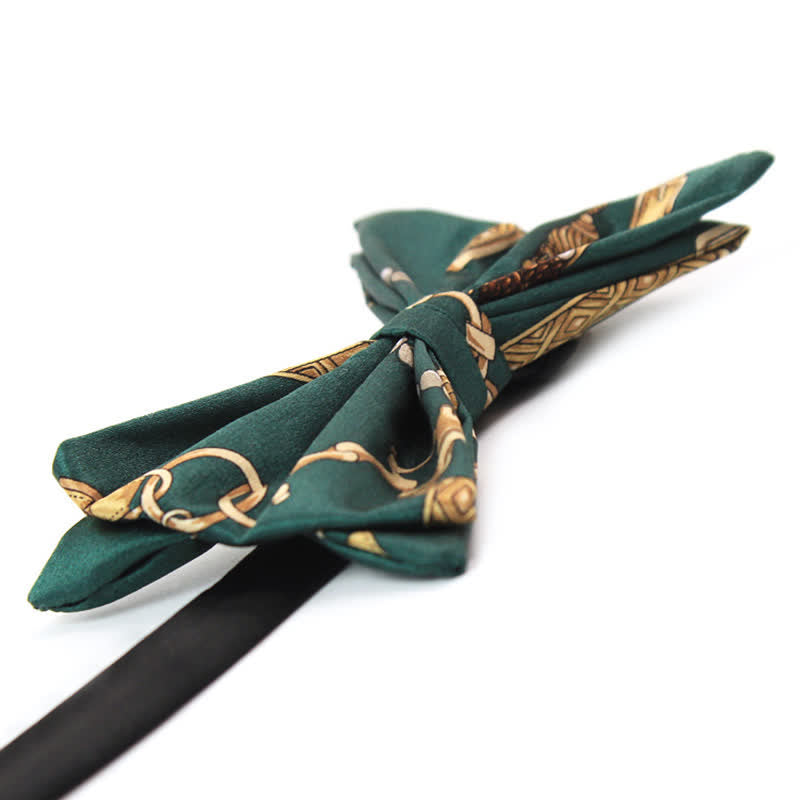Nœud papillon rétro vert et or à imprimé Royal Court pour homme