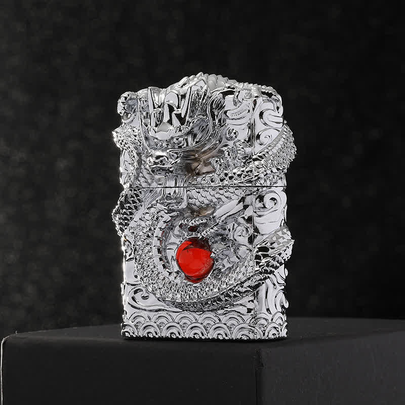 Briquet à huile rechargeable au design rétro sculpté en forme de dragon