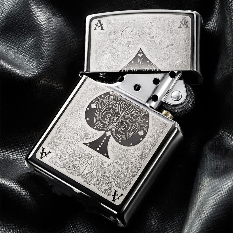 Briquet à huile rechargeable Ace of Spades Black Ice