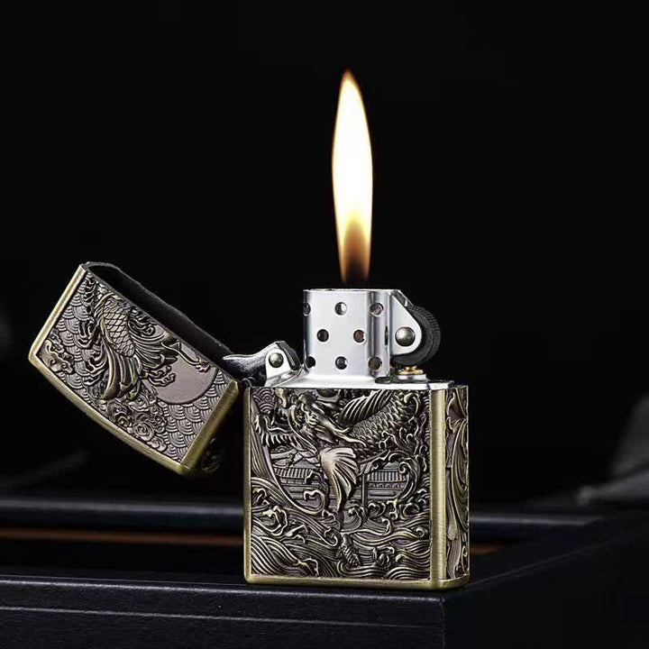 Briquet à huile rechargeable en relief Dragon Fish