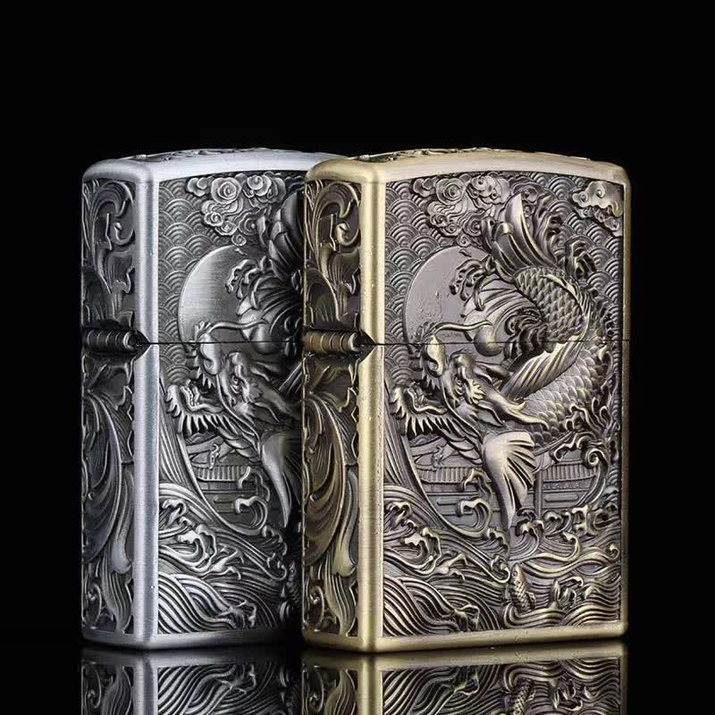 Briquet à huile rechargeable en relief Dragon Fish