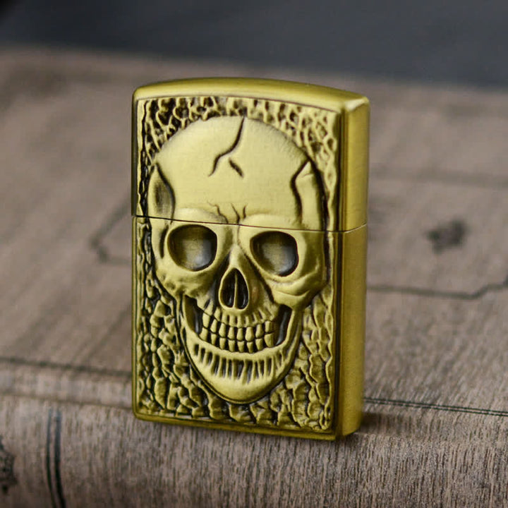 Briquet au butane rechargeable à motif tête de mort de grande taille