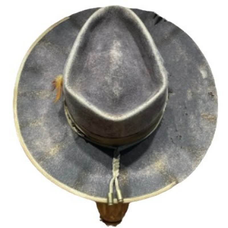 Chapeau de cowboy en plumes gris foncé à l'ancienne - image 2