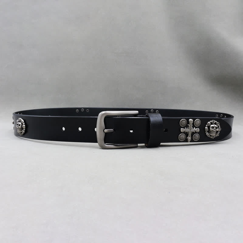 Ceinture en cuir cloutée avec motif tête de mort et croix et rivets métalliques