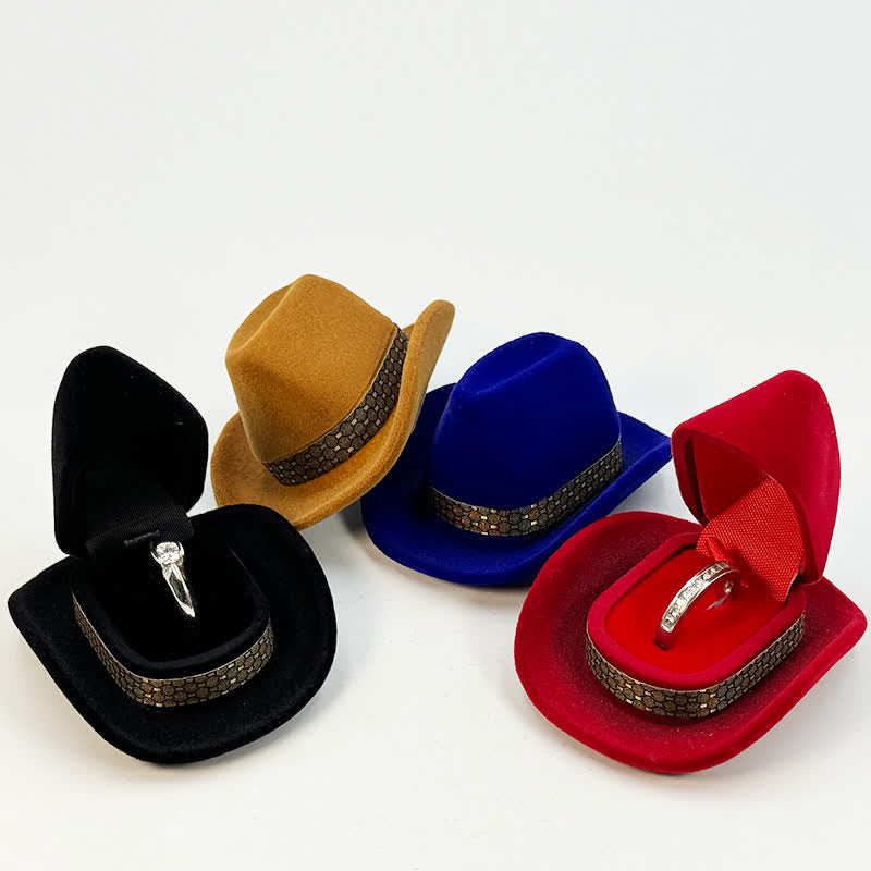 Boîte à bagues en velours avec joli chapeau de cowboy occidental