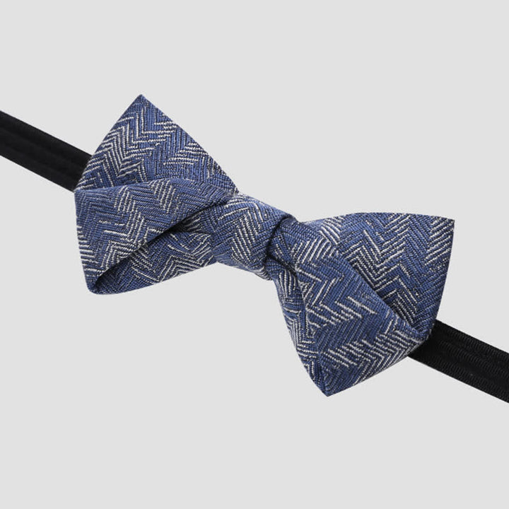 Nœud papillon en denim à motif de chevrons et de fleurs pour homme de la série Blue
