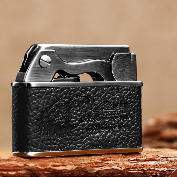 Briquet à pétrole rechargeable en cuir à motif d'aigle rétro