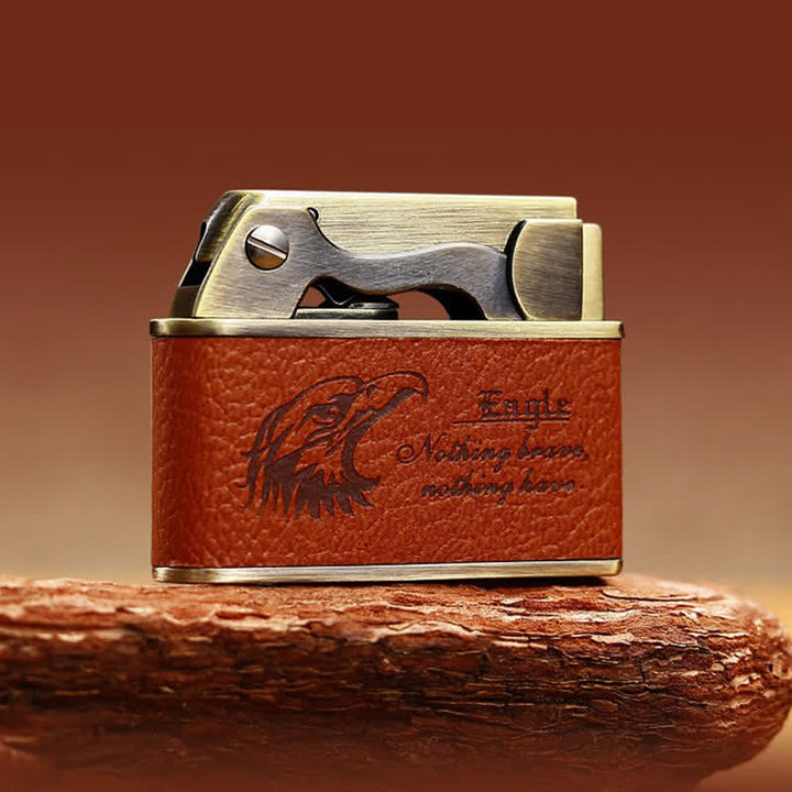 Briquet à pétrole rechargeable en cuir à motif d'aigle rétro