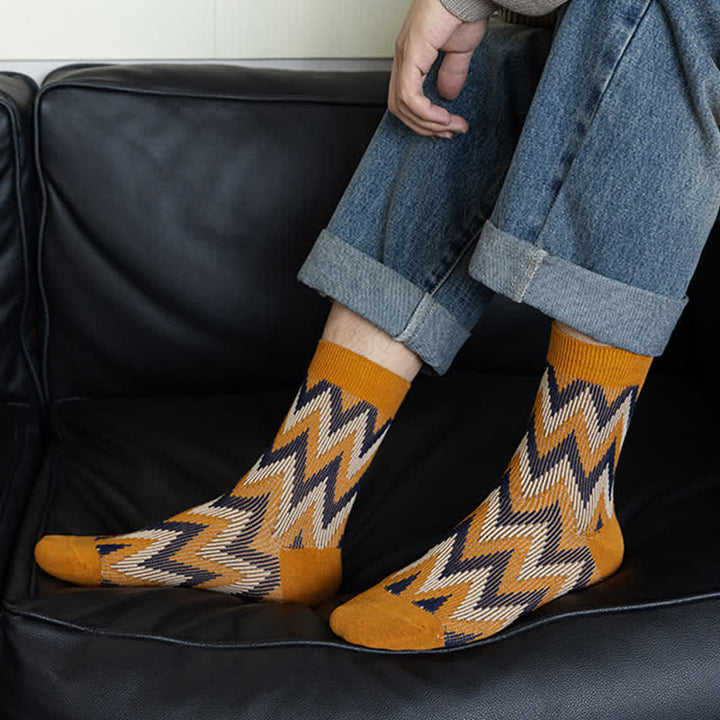 Chaussettes en coton à motif zigzag rétro funky