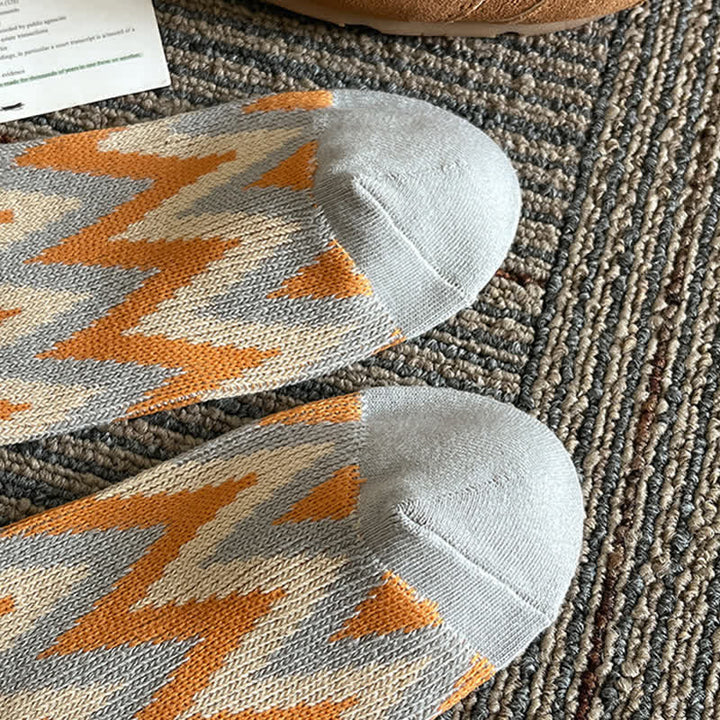 Chaussettes en coton à motif zigzag rétro funky