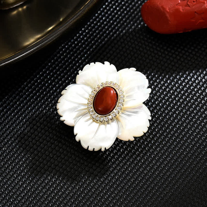 Broche en agate rouge et fleur de coquillage naturelle blanche pour femme