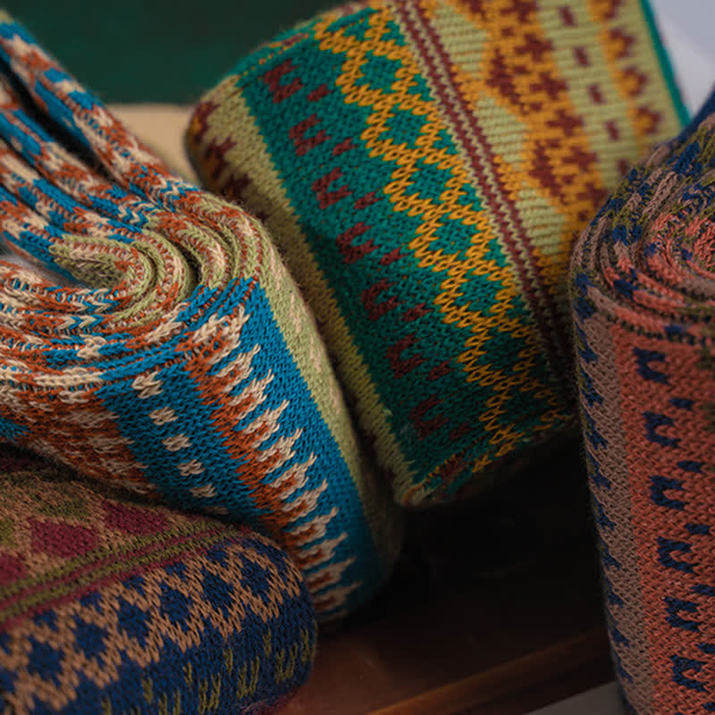 Chaussettes en coton à motifs ethniques tribaux colorés