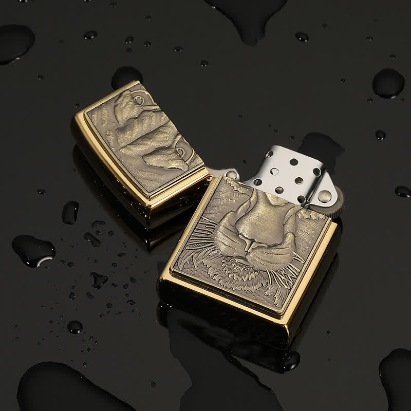 Briquet à pétrole rechargeable en relief avec motif tigre dominant