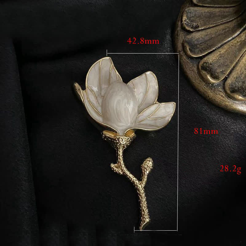 Broche pour femme style cour exagérée en magnolia blanc