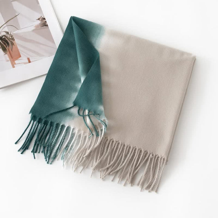 Écharpe unisexe à franges dégradées en faux cachemire - Vert foncé et gris clair - image 13