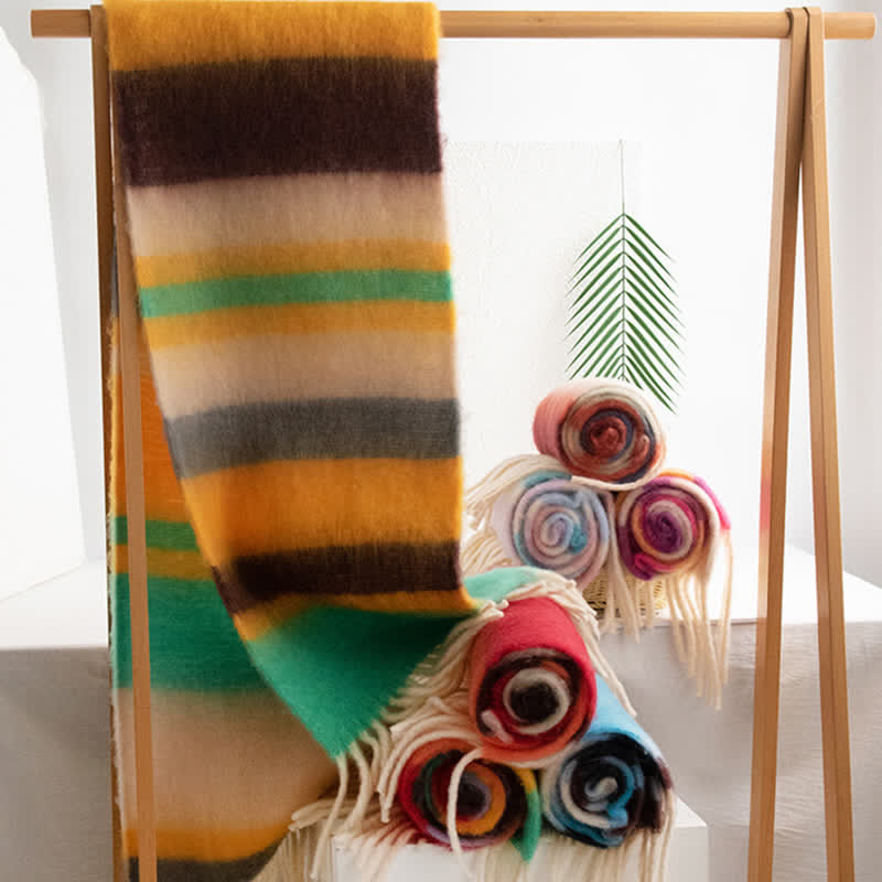 Écharpe unisexe en mohair à pompons de couleur contrastée arc-en-ciel