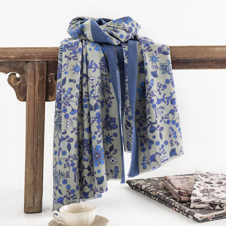 Écharpe élégante à bordure contrastée et florale pour femme
