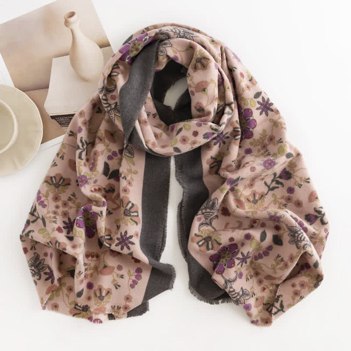 Écharpe élégante à bordure contrastée et florale pour femme