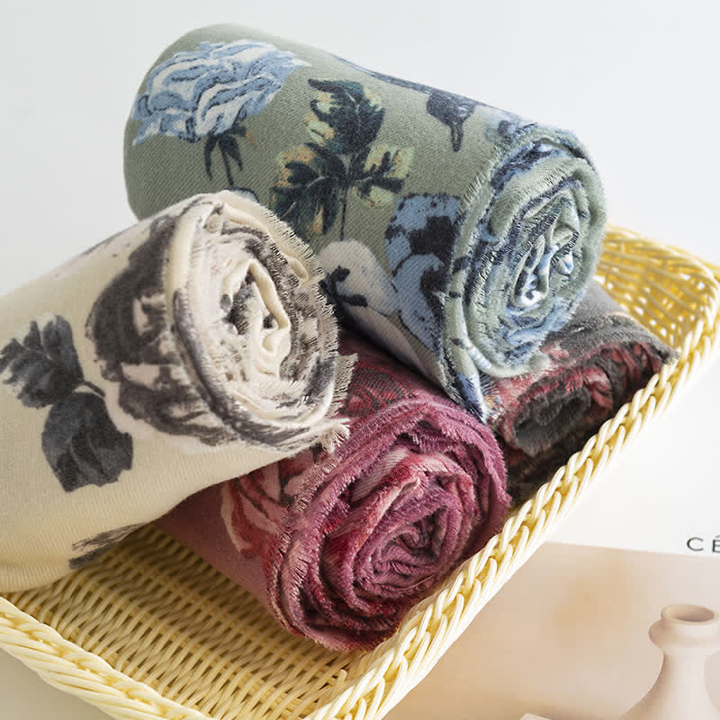 Écharpe élégante à motif romantique de grandes roses pour femmes