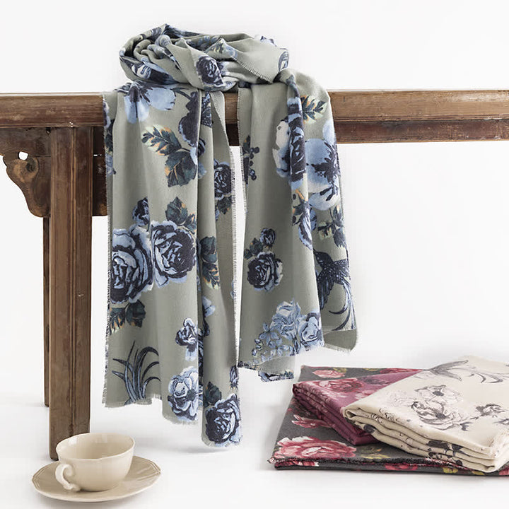 Écharpe élégante à motif romantique de grandes roses pour femmes