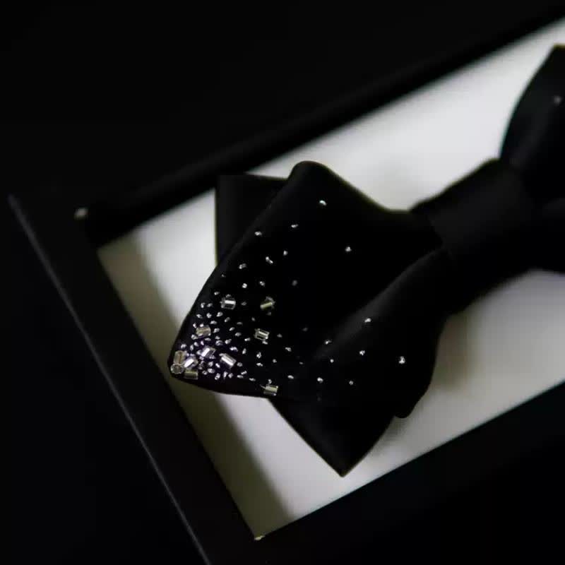 Nœud papillon pointu double épaisseur en fil d'argent noir pour homme