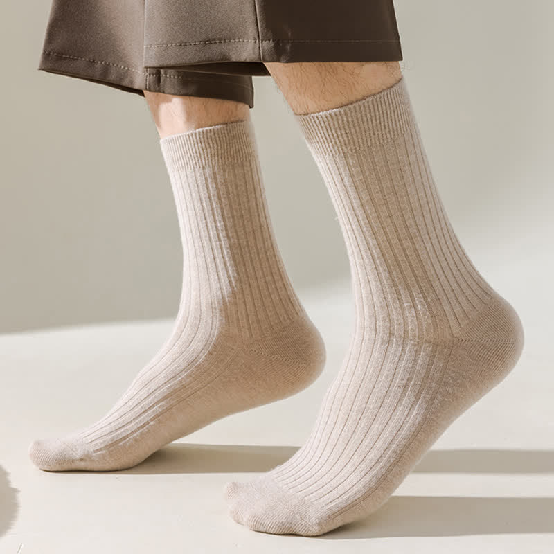 Chaussettes d'équipage confortables et respirantes de couleur unie pour hommes