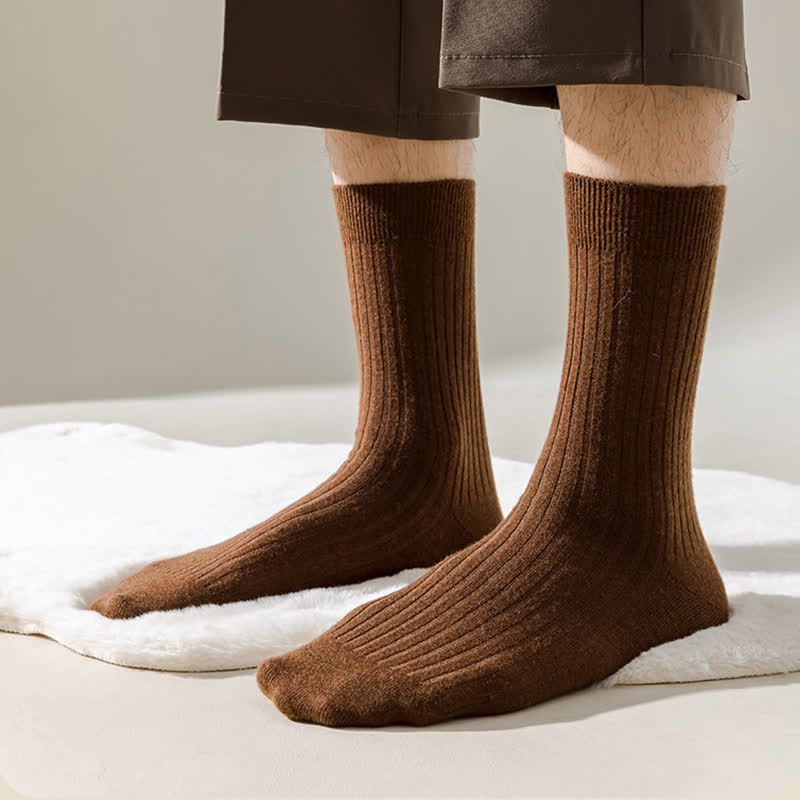 Chaussettes d'équipage confortables et respirantes de couleur unie pour hommes