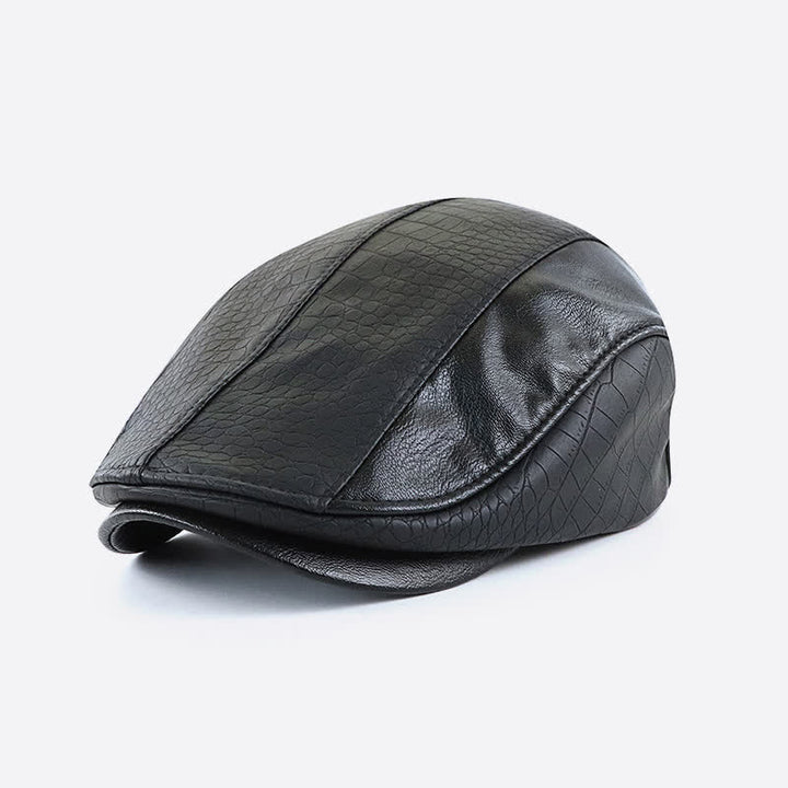 Béret en cuir à imprimé alligator et coutures vintage